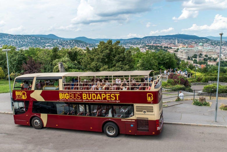 Bus touristique de Budapest