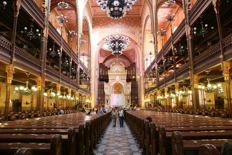 Intérieur de la synagogue de Budapest