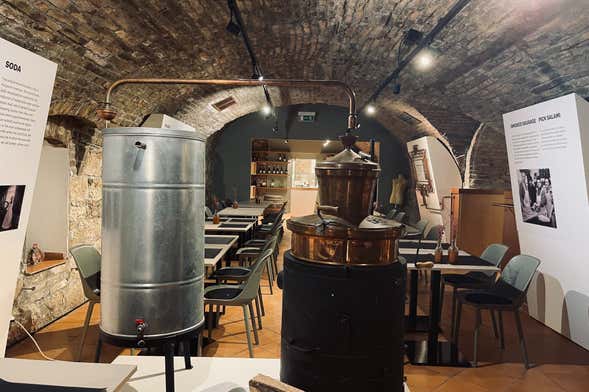 Visite guidée du musée Pálinka